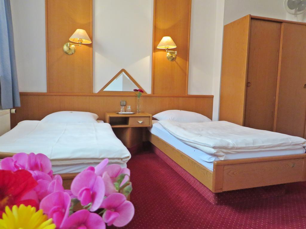 Hotel Roseneck Hagenow Chambre photo